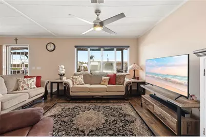 1201 W Valencia Drive #13, Fullerton, CA 92833 - Photo 2