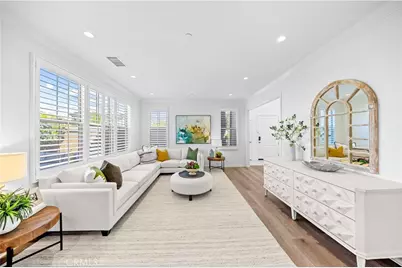 124 Gulfstream, Irvine, CA 92620 - Photo 4