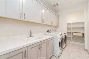 16 Vicino, Lake Forest, CA 92630 - Photo 32