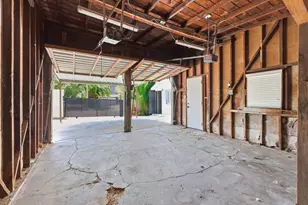 3454 W 76th St, Los Angeles, CA 90043 - Photo 34