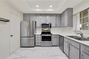 154 Gallery, Tustin, CA 92782 - Photo 8