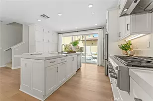 352 Chorus, Irvine, CA 92618 - Photo 6