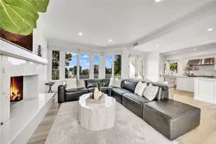 11 Hillsborough, Newport Beach, CA 92660 - Photo 2