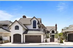 11 Hillsborough, Newport Beach, CA 92660 - Photo 1