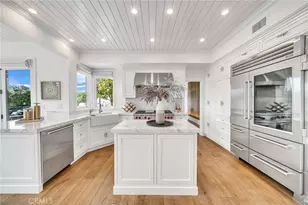 11 Hillsborough, Newport Beach, CA 92660 - Photo 6