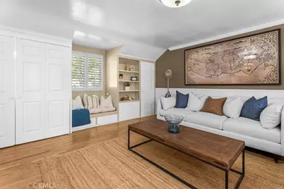 8756 Encino Avenue, Sherwood Forest, CA 91325 - Photo 10