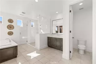65 Glacier Vly, Irvine, CA 92602 - Photo 34
