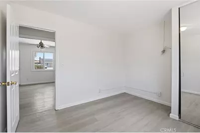 17081 Kampen Lane, Huntington Beach, CA 92647 - Photo 22