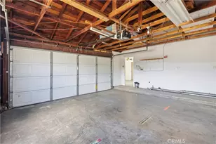 17081 Kampen Ln, Huntington Beach, CA 92647 - Photo 24
