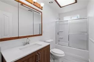 17081 Kampen Ln, Huntington Beach, CA 92647 - Photo 18