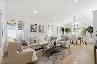 7 San Vincente, Rancho Santa Margarita, CA 92688 - Photo 4