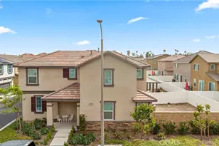 2476 Gunner Ridge, Rialto, CA 92377 - Photo 2