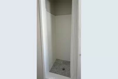 1745 Wellesley Avenue, Los Angeles, CA 90025 - Photo 16