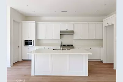 226 Maricopa, Irvine, CA 92618 - Photo 2