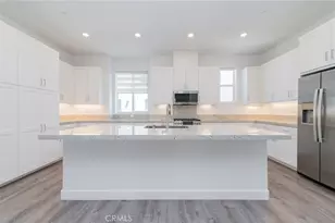 233 Sash, Irvine, CA 92618 - Photo 6