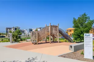 233 Sash, Irvine, CA 92618 - Photo 36