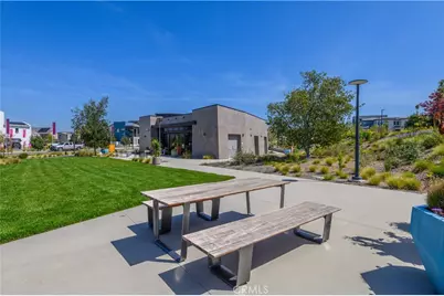 233 Sash, Irvine, CA 92618 - Photo 34