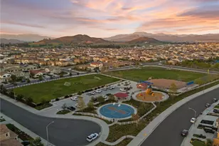 35307 Weather Wy, Murrieta, CA 92563 - Photo 46