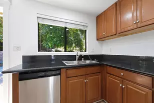5835 Cardoza Dr, Westlake Village, CA 91362 - Photo 34
