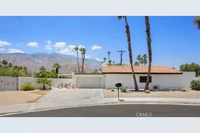 767 E El Escudero, Palm Springs, CA 92262 - Photo 2
