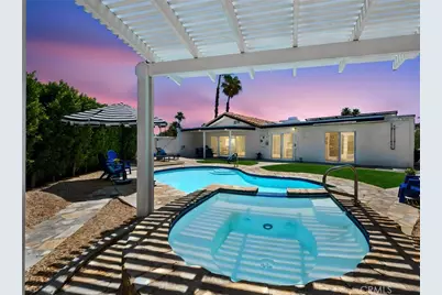 767 E El Escudero, Palm Springs, CA 92262 - Photo 2