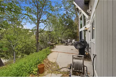 1170 Klondike, Lake Arrowhead, CA 92352 - Photo 30