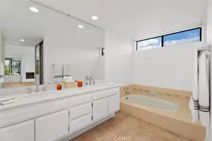 16 Alegria, Irvine, CA 92620 - Photo 44