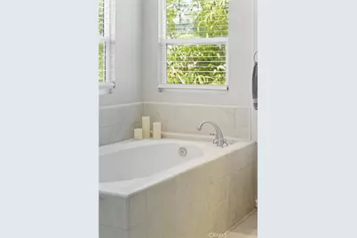 19055 Redford Lane, Huntington Beach, CA 92648 - Photo 36
