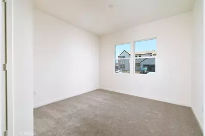 15926 Conservatory Drive, Fontana, CA 92336 - Photo 14