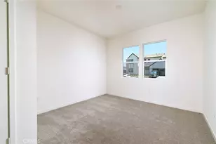 15926 Conservatory Dr, Fontana, CA 92336 - Photo 14