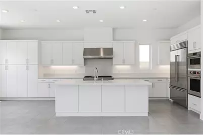 153 Apron, Irvine, CA 92618 - Photo 6