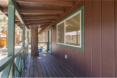 448 Victoria Lane, Sugarloaf, CA 92386 - Photo 2
