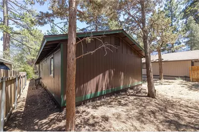 448 Victoria Lane, Sugarloaf, CA 92386 - Photo 24