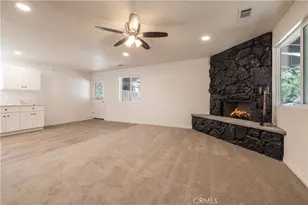 448 Victoria Ln, Sugarloaf, CA 92386 - Photo 4