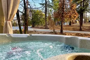 33064 Arrowbear, Running Springs, CA 92382 - Photo 2