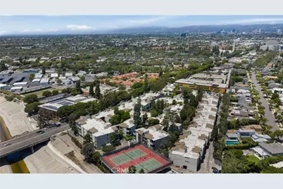 4900 Overland #326, Culver City, CA 90230 - Photo 34