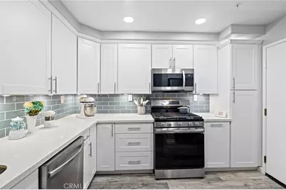 3204 Ladrillo Aisle, Irvine, CA 92606 - Photo 2
