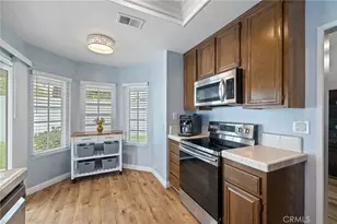 14 Aldergrove, Irvine, CA 92604 - Photo 6