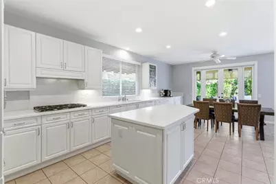 22611 Wakefield, Mission Viejo, CA 92692 - Photo 8