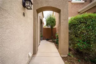 8 Rue Du Parc, Lake Forest, CA 92610 - Photo 2