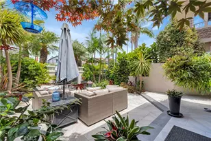 212 Hartford Ave, Huntington Beach, CA 92648 - Photo 4