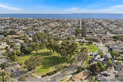 207 Memphis Avenue, Huntington Beach, CA 92648 - Photo 34