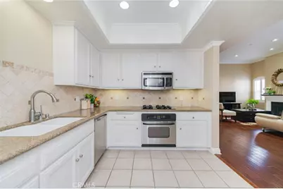 610 S Wilton Place #402, Los Angeles, CA 90005 - Photo 16