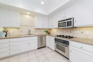 610 S Wilton Pl, Los Angeles, CA 90005 - Photo 10