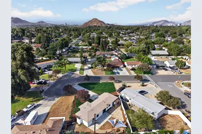 4806 Beverly Court, Riverside, CA 92506 - Photo 2