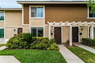 2921 S Sycamore St, Santa Ana, CA 92707 - Photo 2
