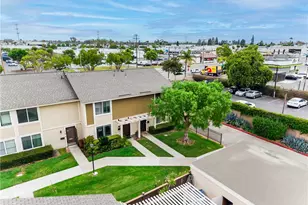 2921 S Sycamore St, Santa Ana, CA 92707 - Photo 36