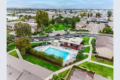 2921 S Sycamore St #E, Santa Ana, CA 92707 - Photo 38