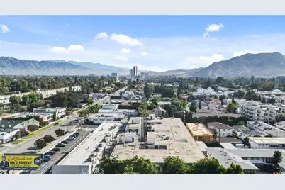 4445 Cartwright Avenue #212, Toluca Lake, CA 91602 - Photo 14