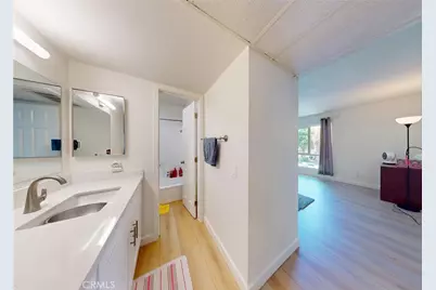 2835 S Fairview #H, Santa Ana, CA 92704 - Photo 14